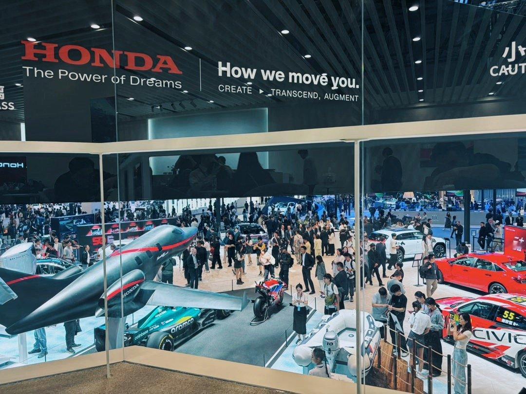 巅峰诞生虚伪的拥护黄昏见证虔诚的信徒 北京·中国国际展览中心顺义新馆