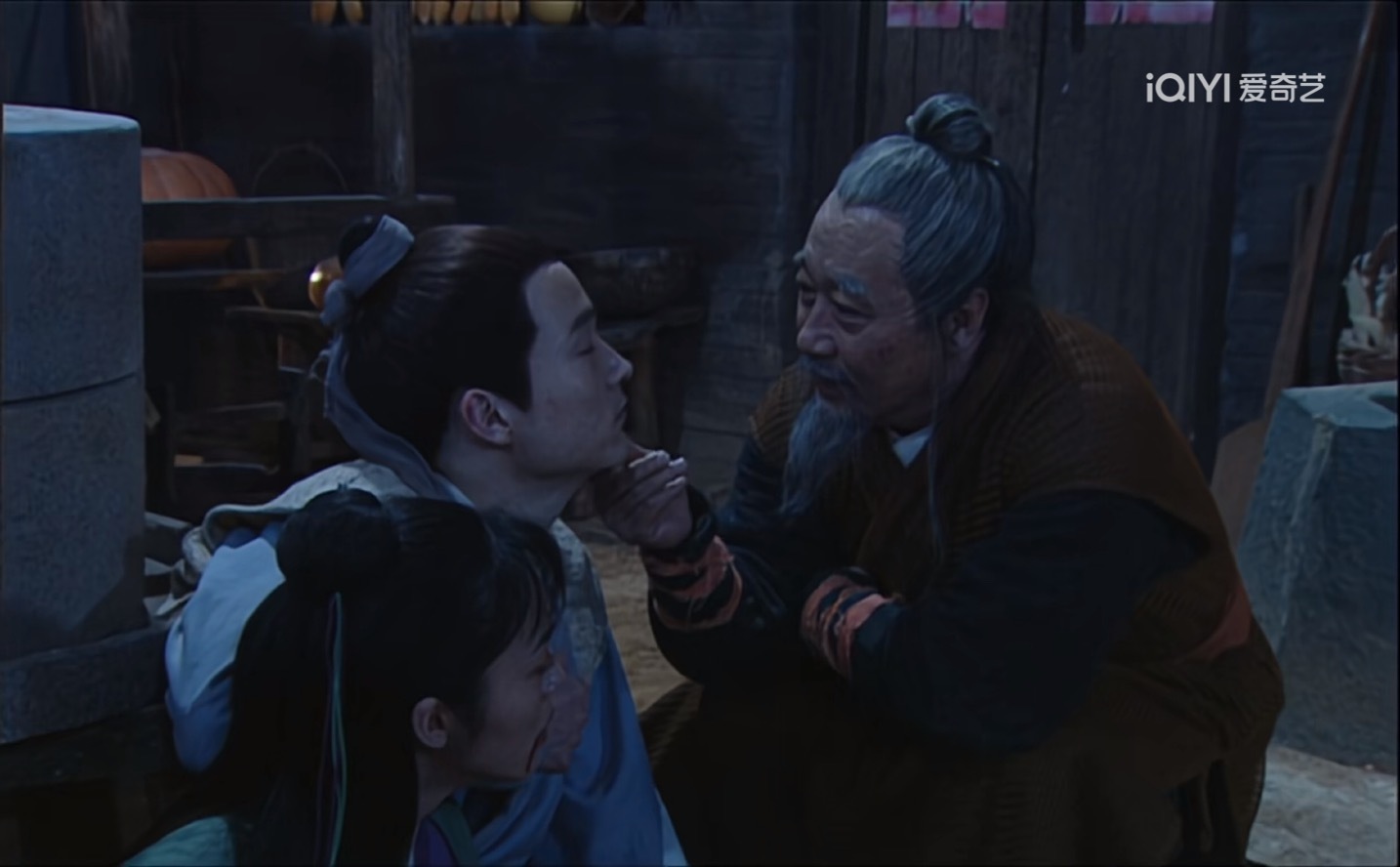 《我为湘玉存大钱》第143集姬无命和姬无病的师傅公孙乌龙来了，公孙乌龙是个高手，