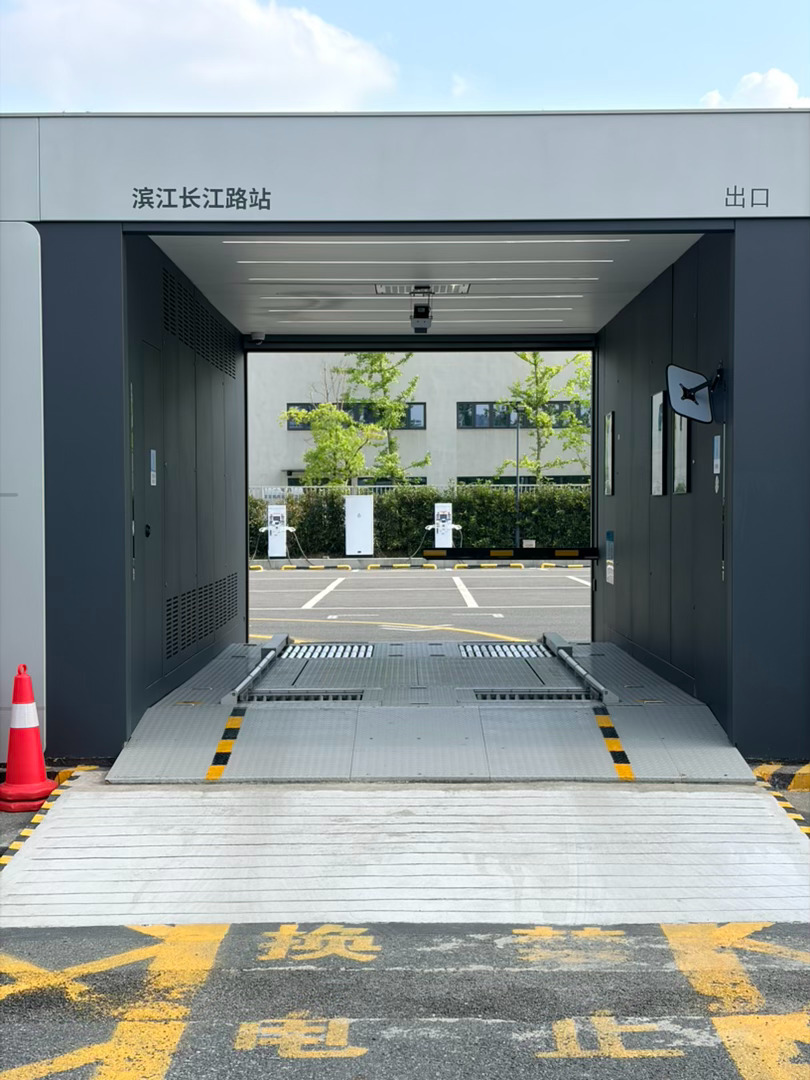 头回见宁德时代巧克力换电站，一面进一面出挺合理，都有哪些车型支持？新能源汽车20