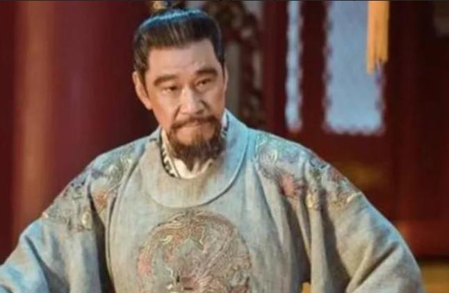 1420年，朱棣将3000宫女全部处以死刑。行刑时，他亲临现场观赏全过程，看着刽