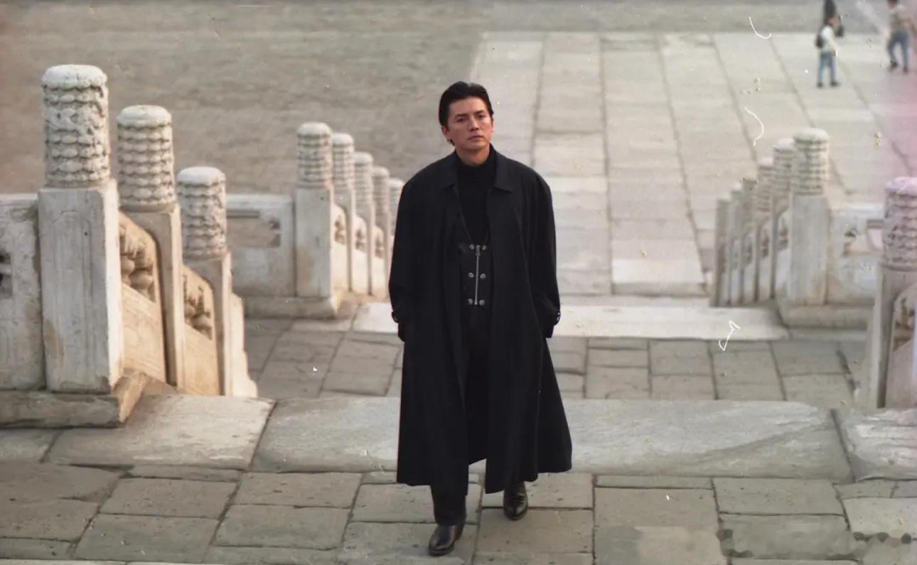 《末代皇帝》十年之后，尊龙重回紫禁城。 ​​​
