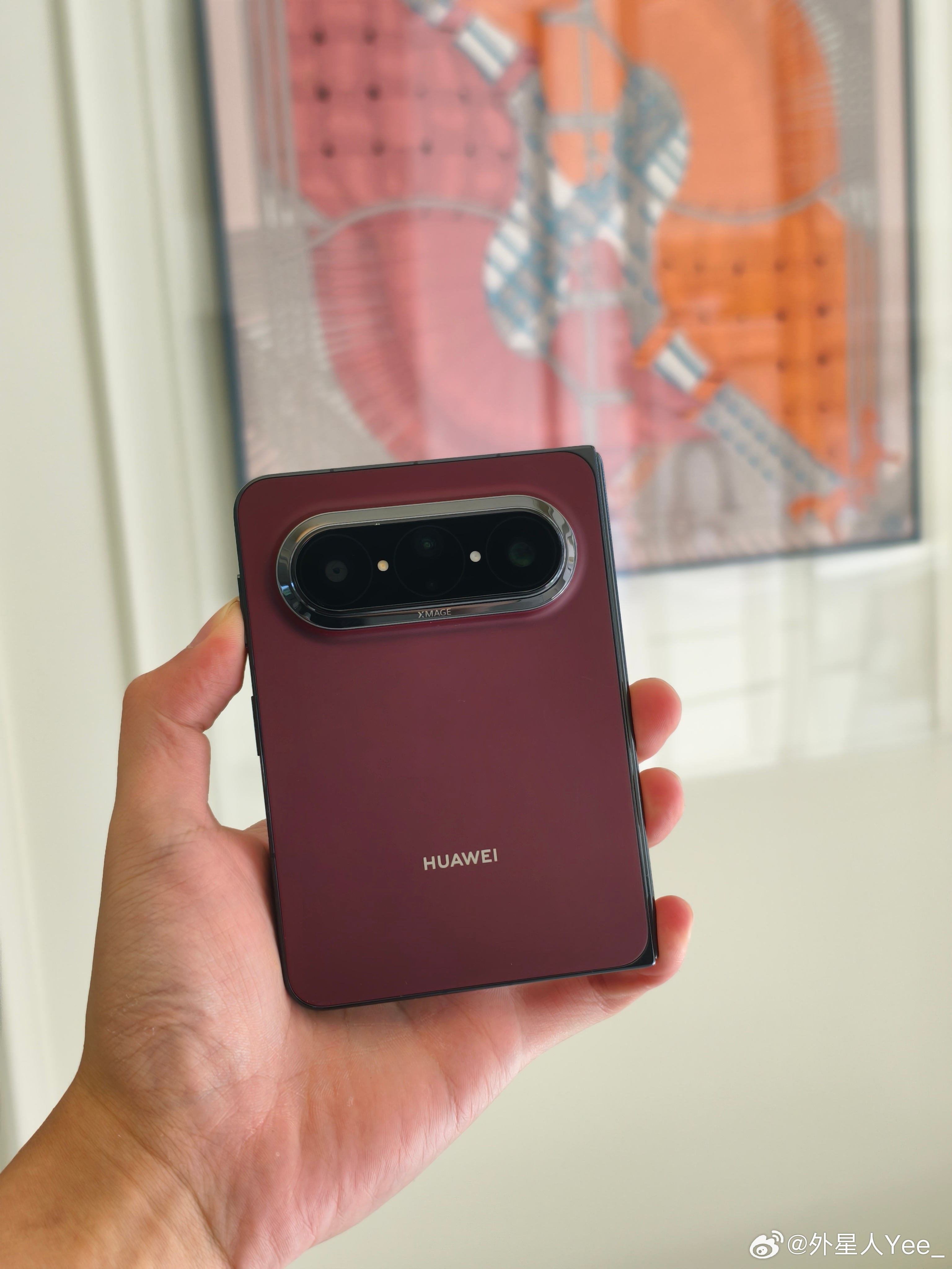 iPhoneDuo PuraXMax ​不用抢，更值得，也很阔[揣手] ​​​
