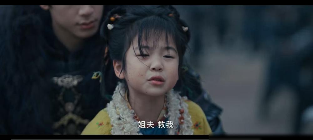 《逐玉》热度破万冲上第一，可女主田曦薇竟被魔改成男主的陪衬了。
 
原著里，樊长