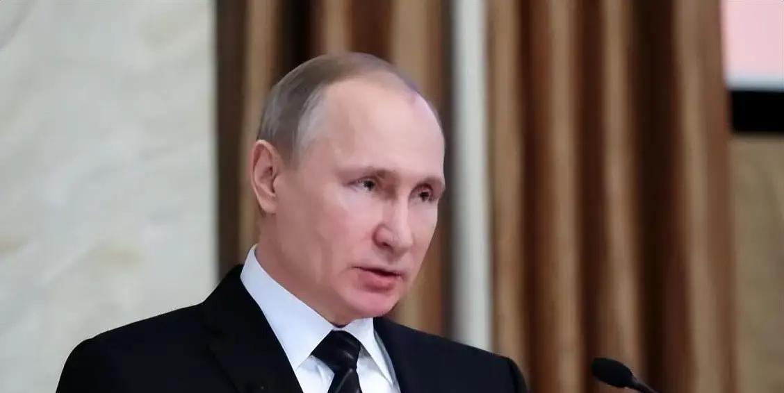 俄乌冲突打到第四年，俄罗斯军队在顿涅茨克方向还在一点点往前拱，2025年秋季后推