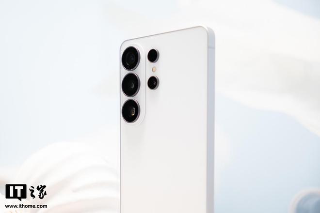 增幅约14%：曝三星Galaxy S27 Ultra手机额定5534mAh电池I