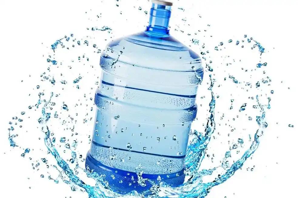 桶装水和自己烧水哪个更健康？
       我选自己烧水。
       202