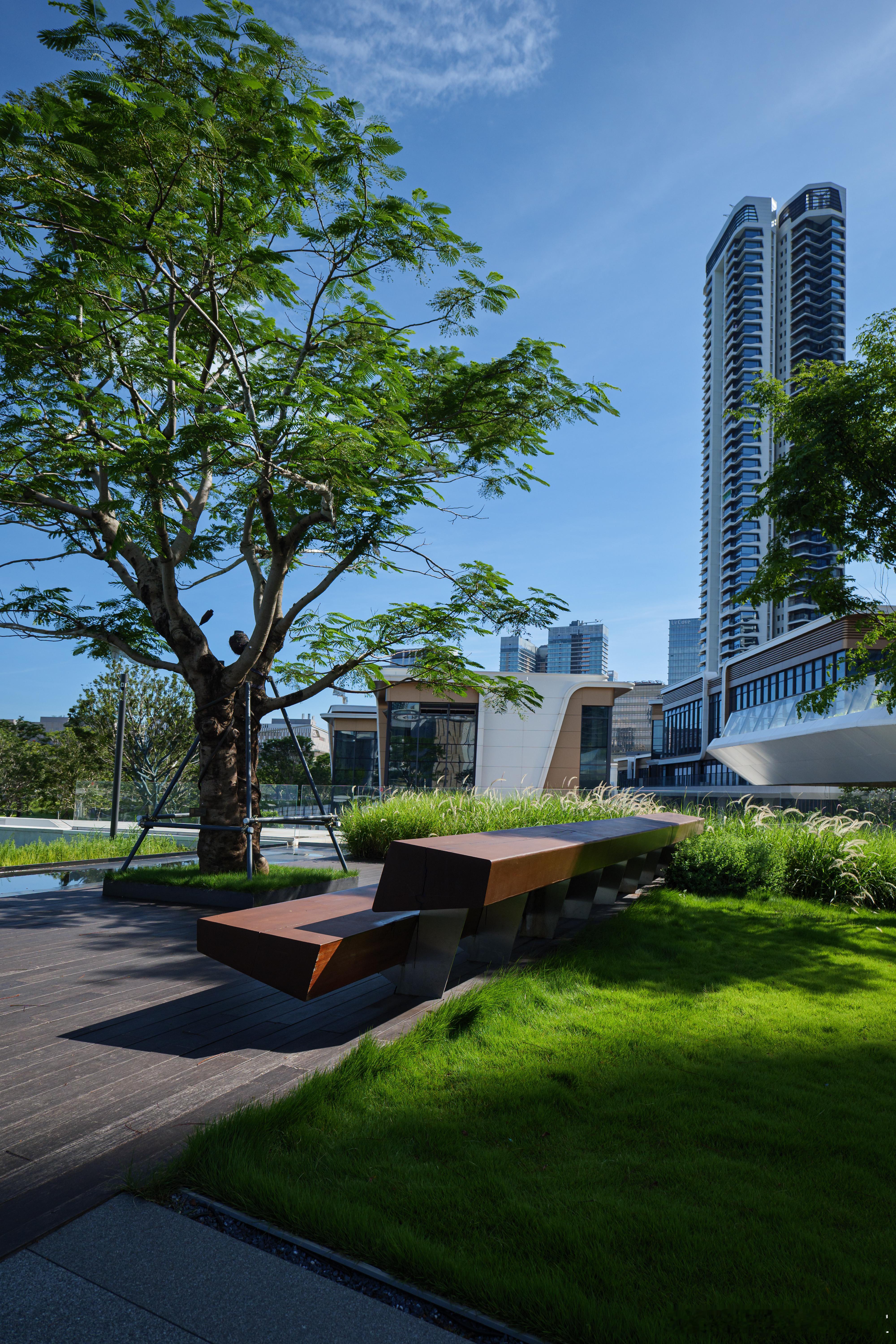 现在企业难以吸引优秀人才，人力资源成本越来越高员工队伍不稳定，团队结构不合理，怎