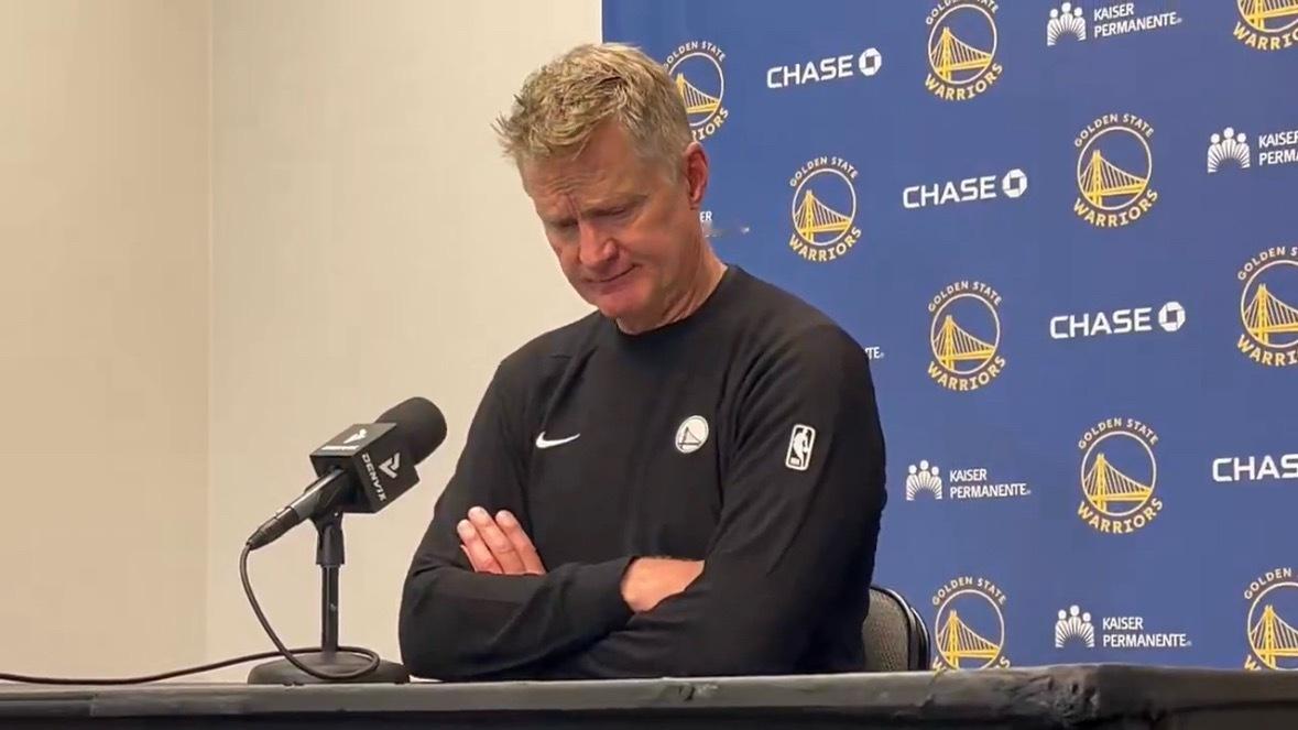 我第一次见科尔赛后总结比赛4个字 “ 顺其自然 ” 😳 勇士vs独行侠