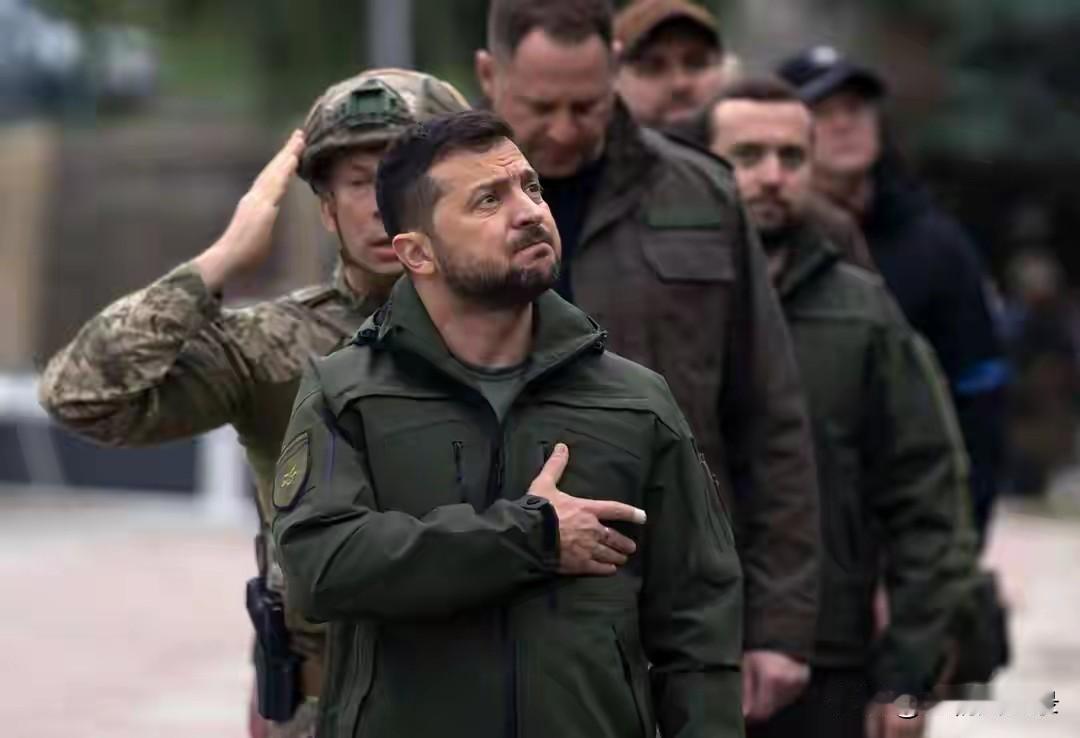 泽连斯基最新表态说若能结束冲突，愿在俄白之外任意地点谈判
俄乌双方谈判问题一波三