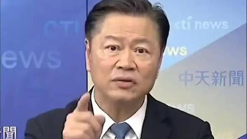 台湾时事评论员“赖岳谦”教授说:大陆是“应对式”外交，他的话是啥意思？
赖岳谦的