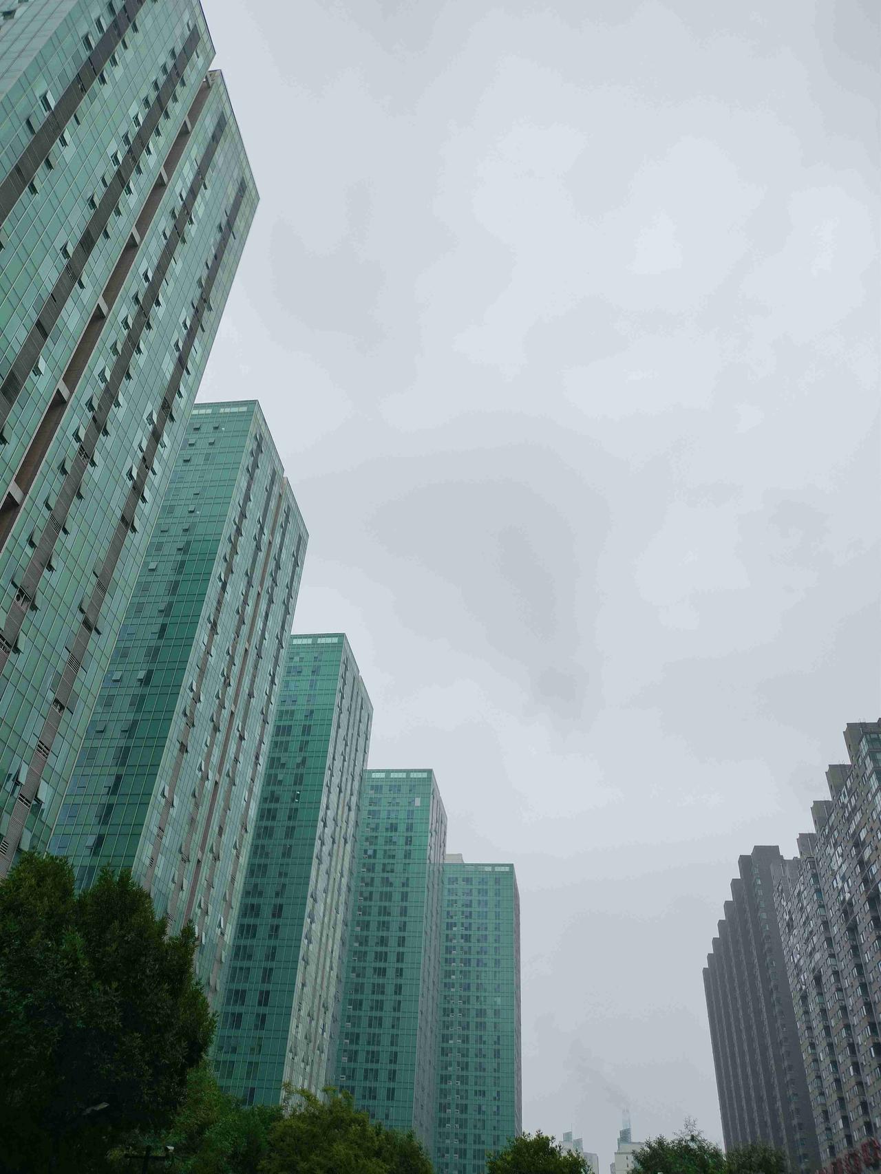 我的今日状态：💰期待暴富
我这里的天气：🌤️多云