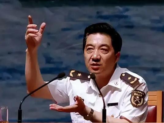 谢谢你张召忠！你的语言放在现在真的是太有用了，当时他就说过“美国什么也不干，中国