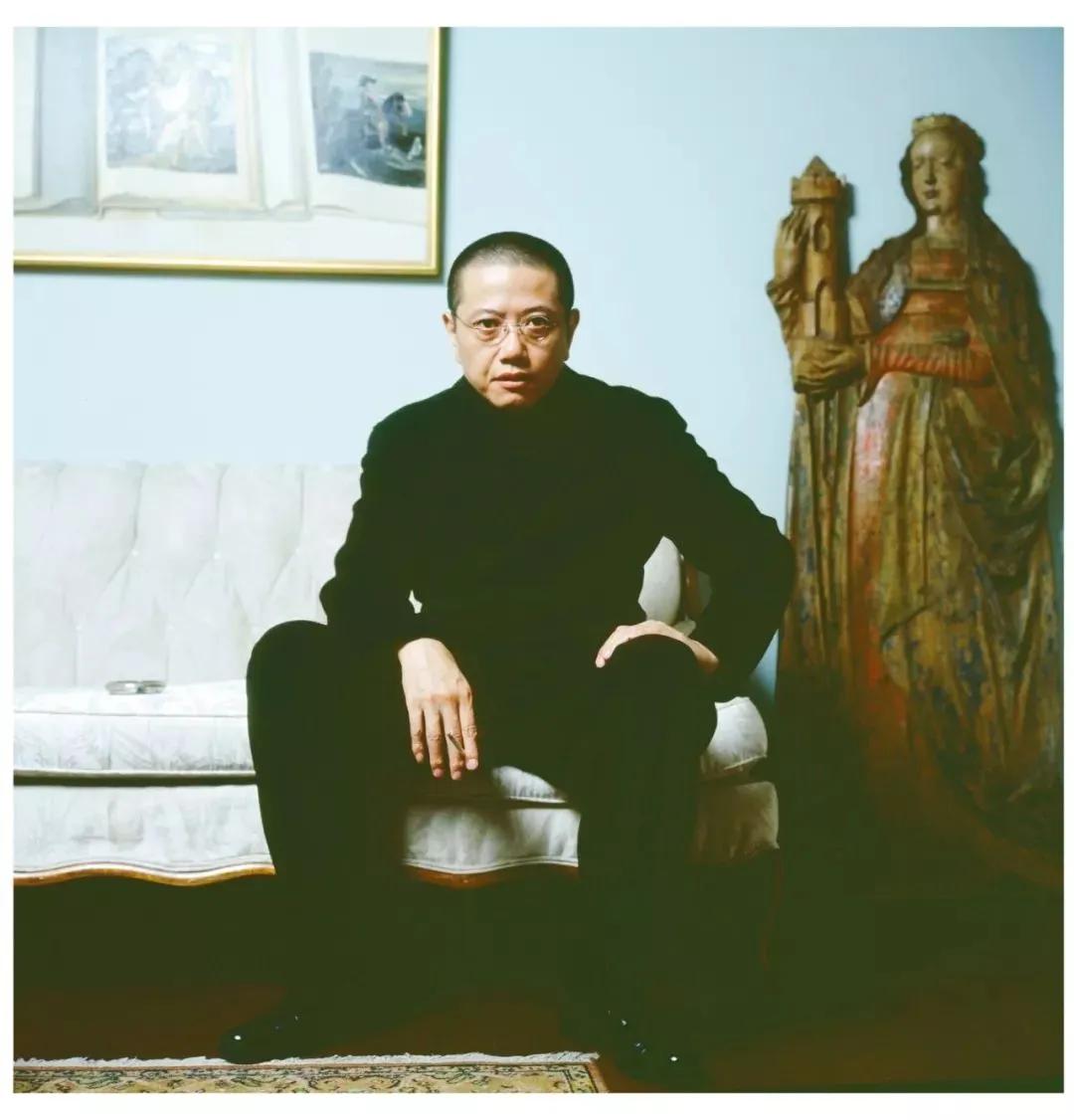 著名艺术大师陈丹青曾经说：“中国人是不讲原则的，这是好的地方也是不好的地方。什么