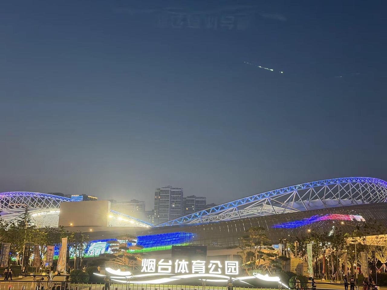希望齐鲁超级联赛下一个主帅，可以出售球场包间球票，哪怕定价稍微高一些，之前看到有
