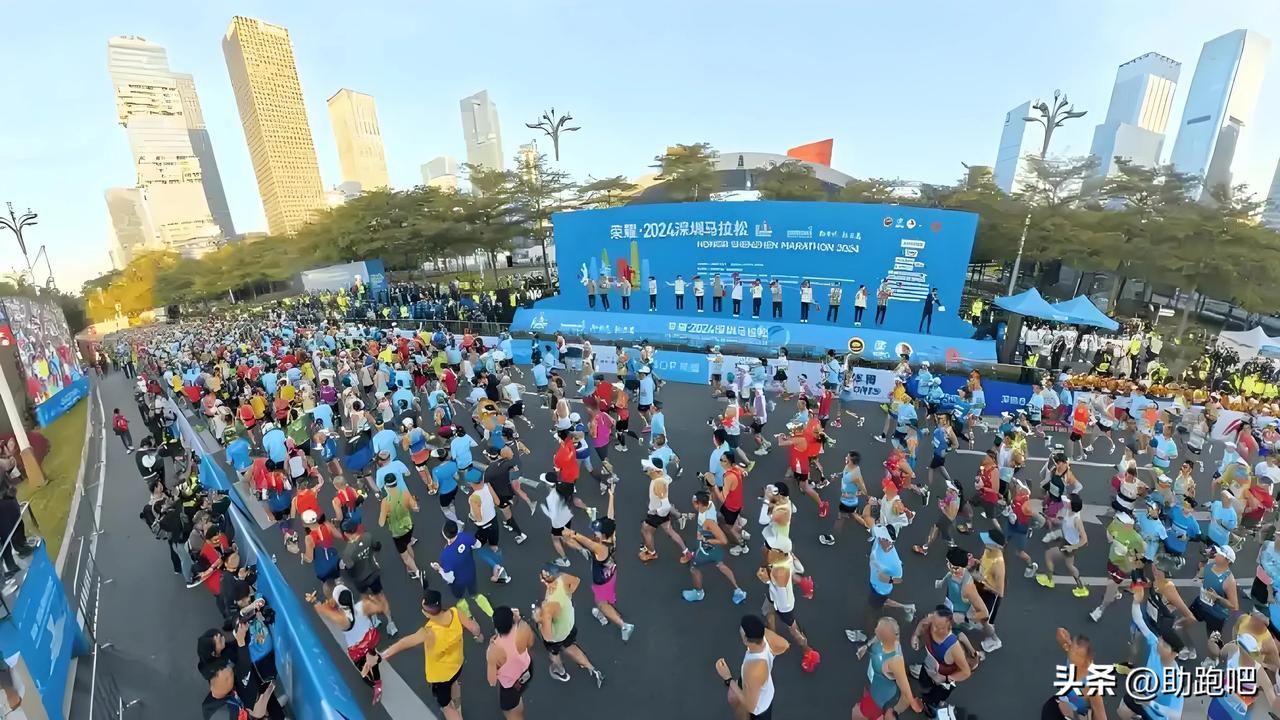 燃动鹏城！2025深马12月鸣枪 破三跑者专属礼遇再升级

跑友们注意啦！中国马