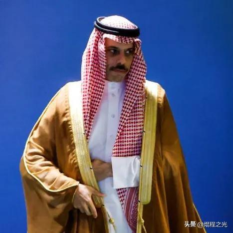 沙特赶走伊朗武官和外交官，24小时内必须走人！

·国际榜，动向有变！全球同步聚