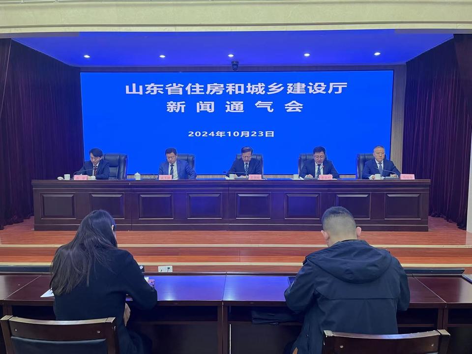 前三季度, 山东建筑业总产值1.29万亿, 省外3163.36亿