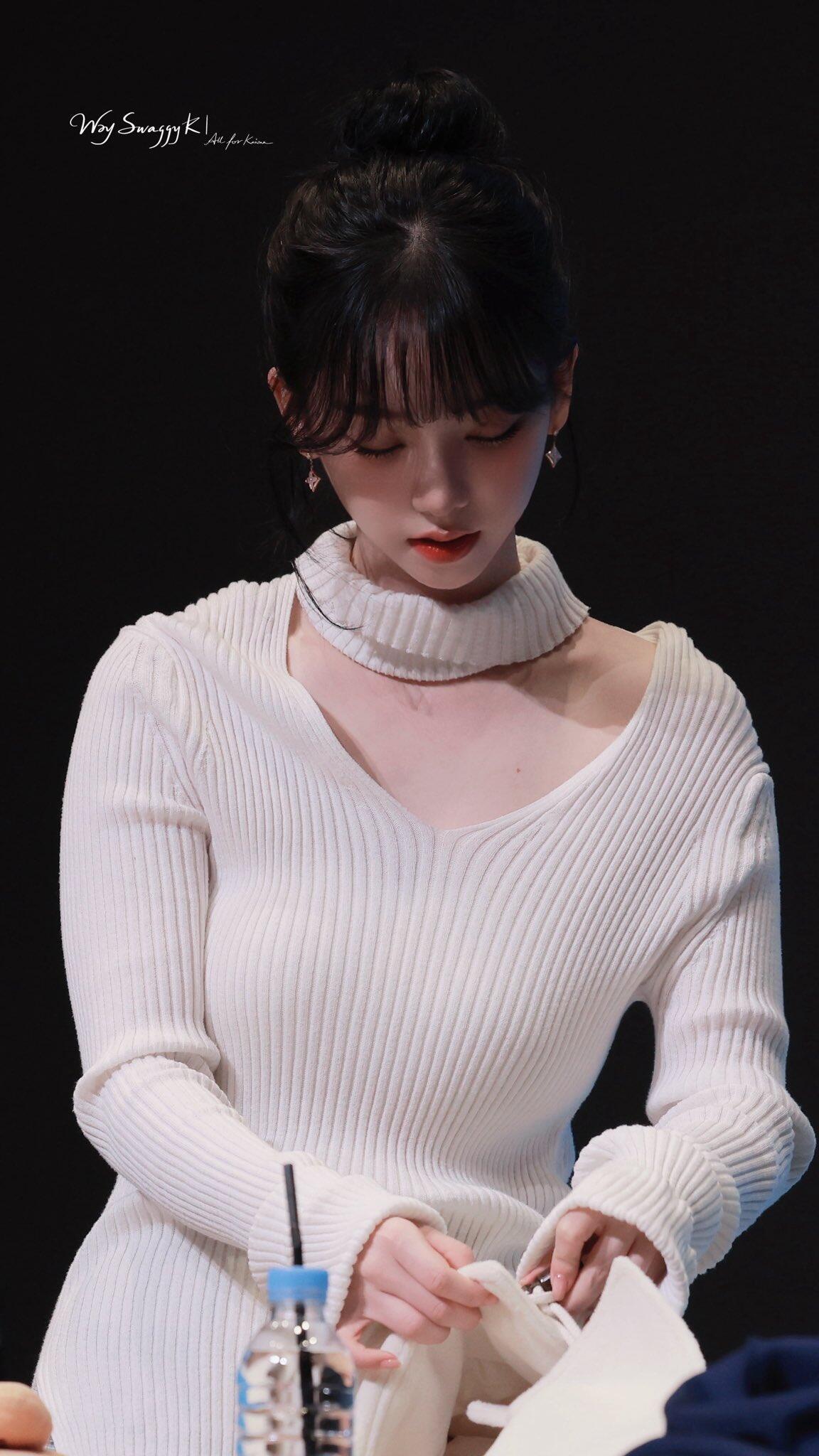 Karina｜挂脖毛衣封神的一张💫 