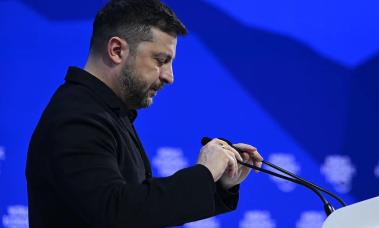 俄罗斯这次行动太狠了，表示要让乌克兰进入零下二十度，不管是室内还是室外。
 
俄