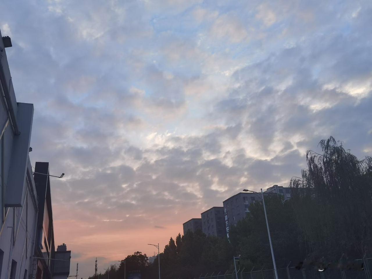 你要把自己修到，无论谁找你，都能预判他找你的目的。  你要把自己修到，通过一个人