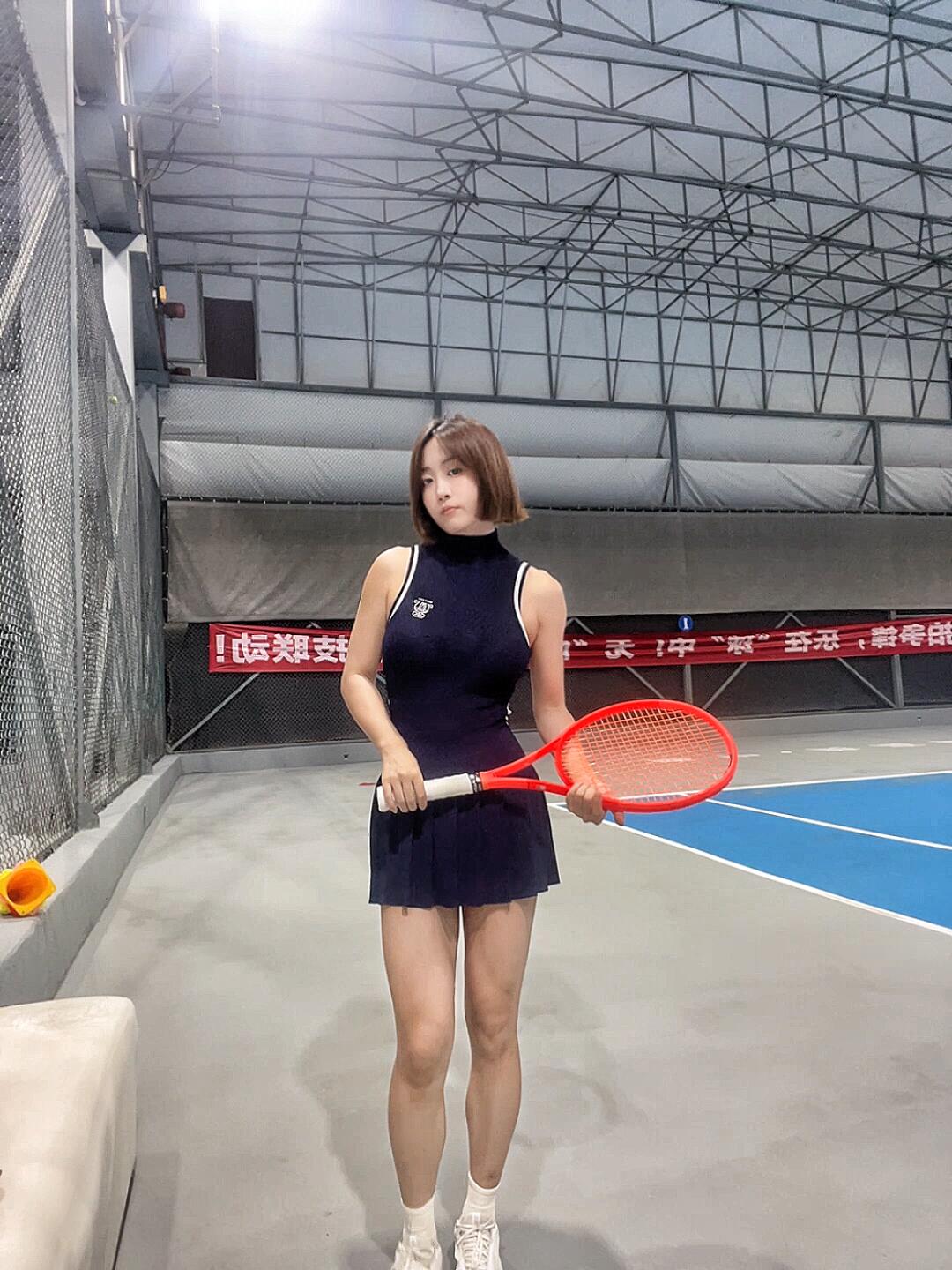 除了网球裙，已经没有日常着装