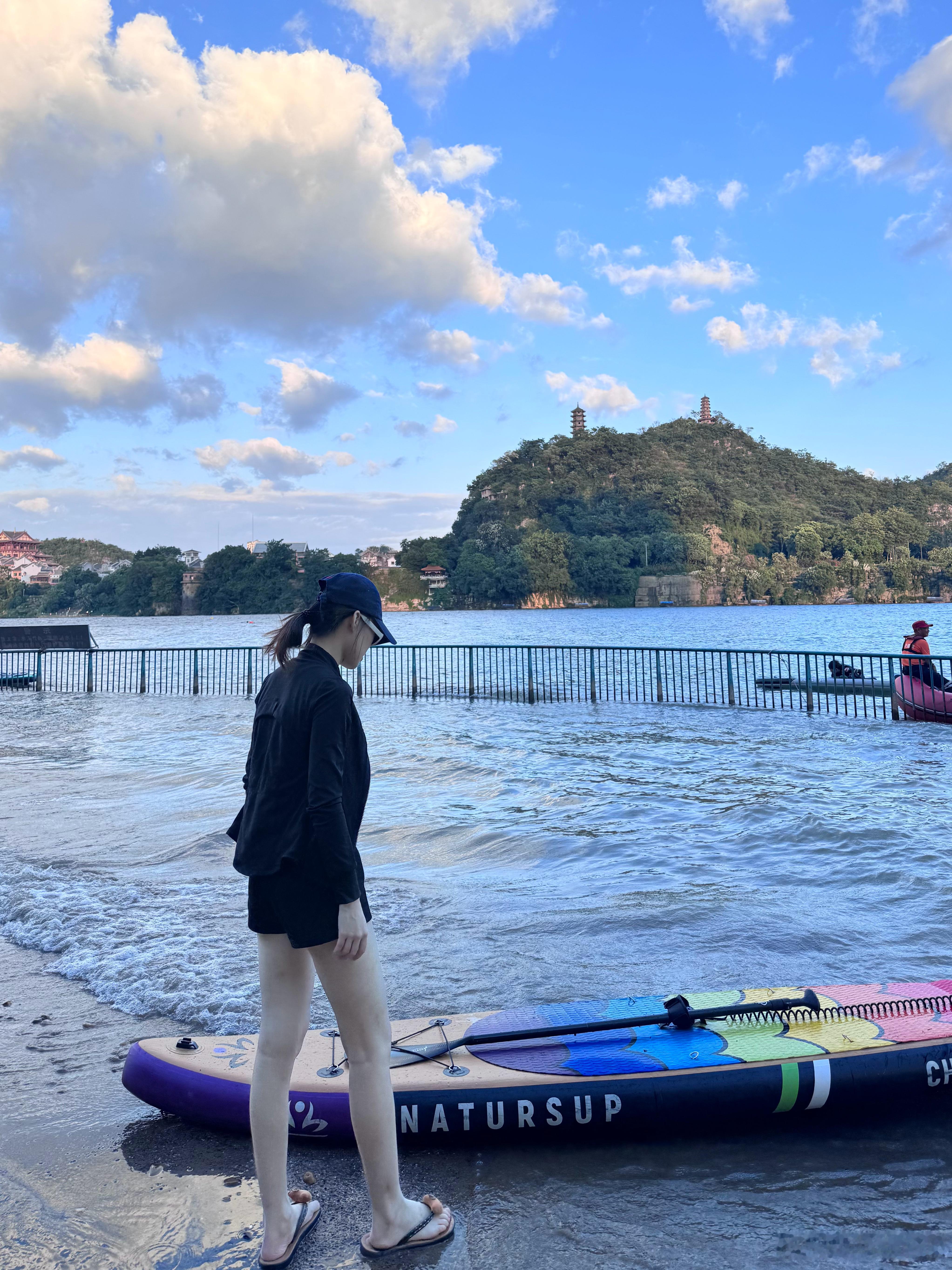 🚣‍♂️好玩爱玩 ​​​