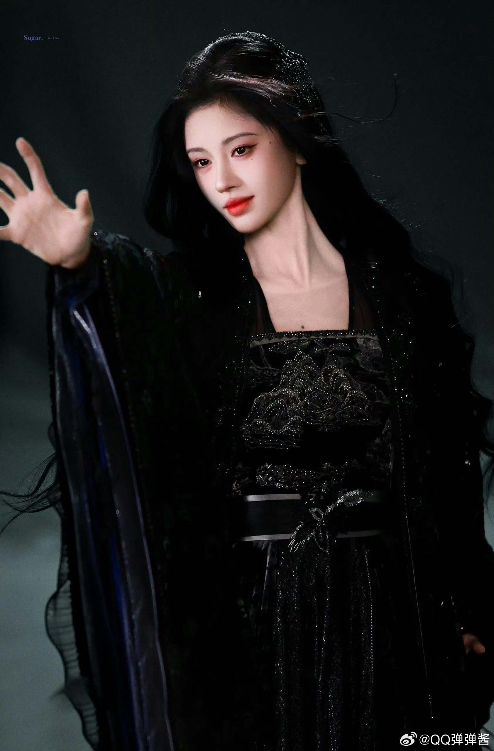 鞠婧祎恶女赛道最严厉的母亲这姐真的啥角色都能驾驭，恶女妈妈也太带感了吧！我被帅了