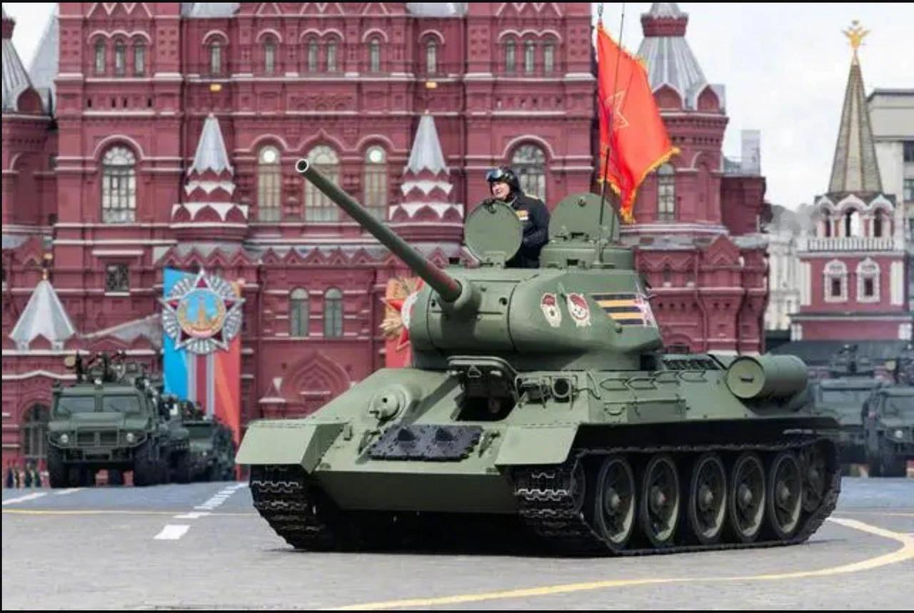 在今年的俄罗斯红场阅兵式上，军事车辆方阵只有一辆坦克，那就是“传奇”的T-34中