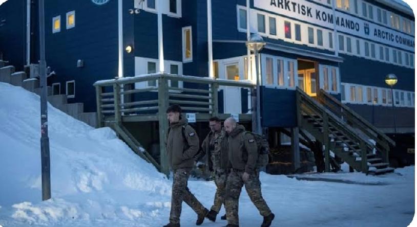 法国要求北约在格陵兰岛举行军事演习！
21号，在美国总统特朗普加紧染指丹麦自治领