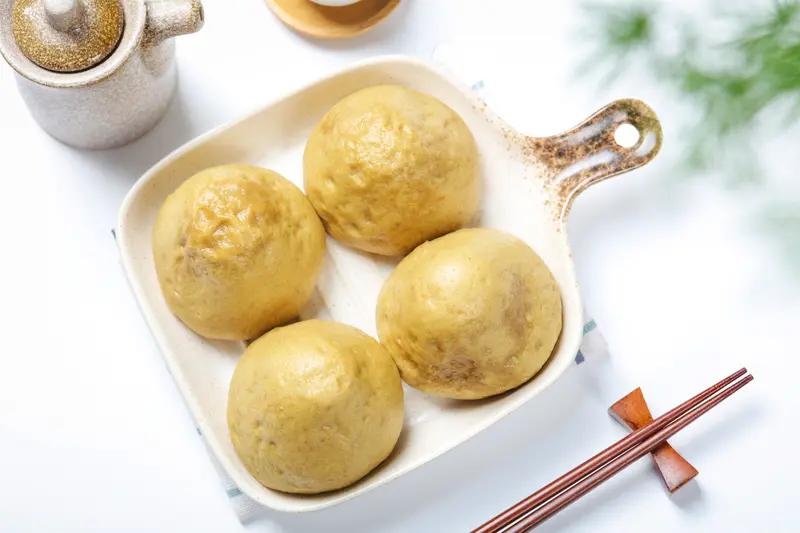 豆包市场地位和定位如何?可进行多种语言交流。它不仅能进行多种语言交流，还凭借强大
