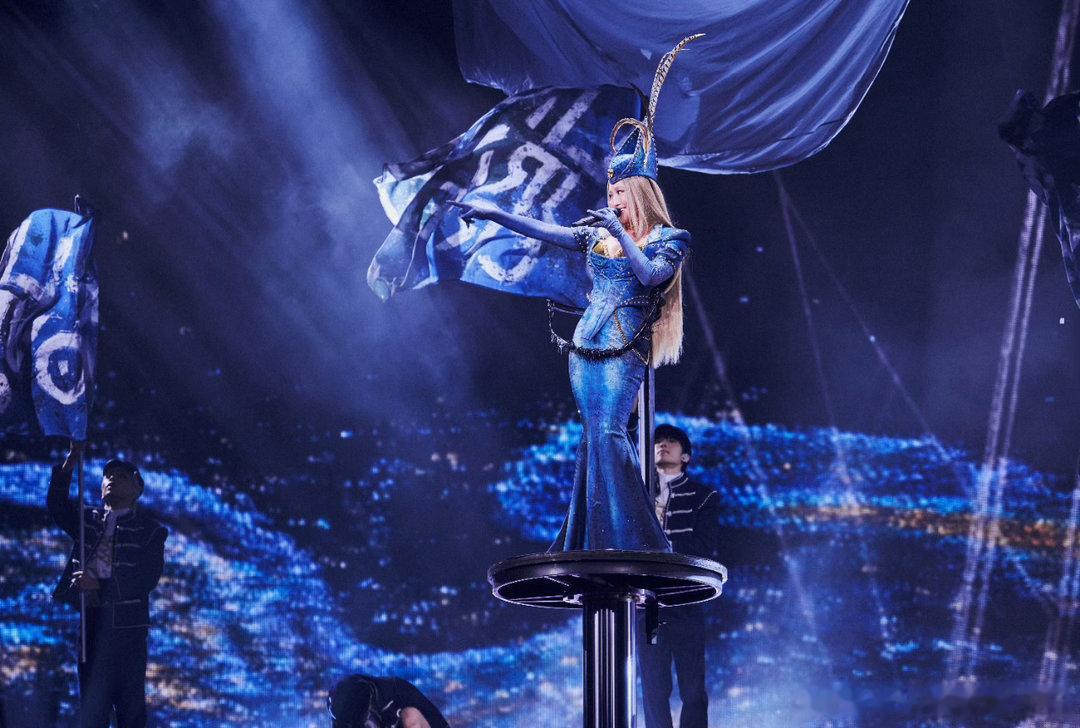 ALin郑州演唱会 惊喜不断，唱跳爆燃✨ 增设延伸舞台冷焰火加持，唱跳环节大焕新