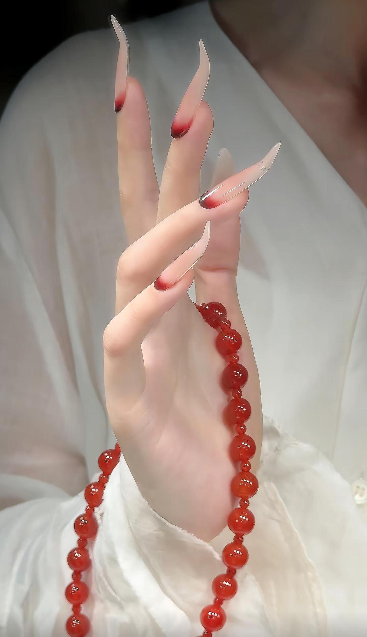 莲花美甲真的很美～✨🪷✨。莲花美甲 超好看的美甲 穿戴甲 指尖生花