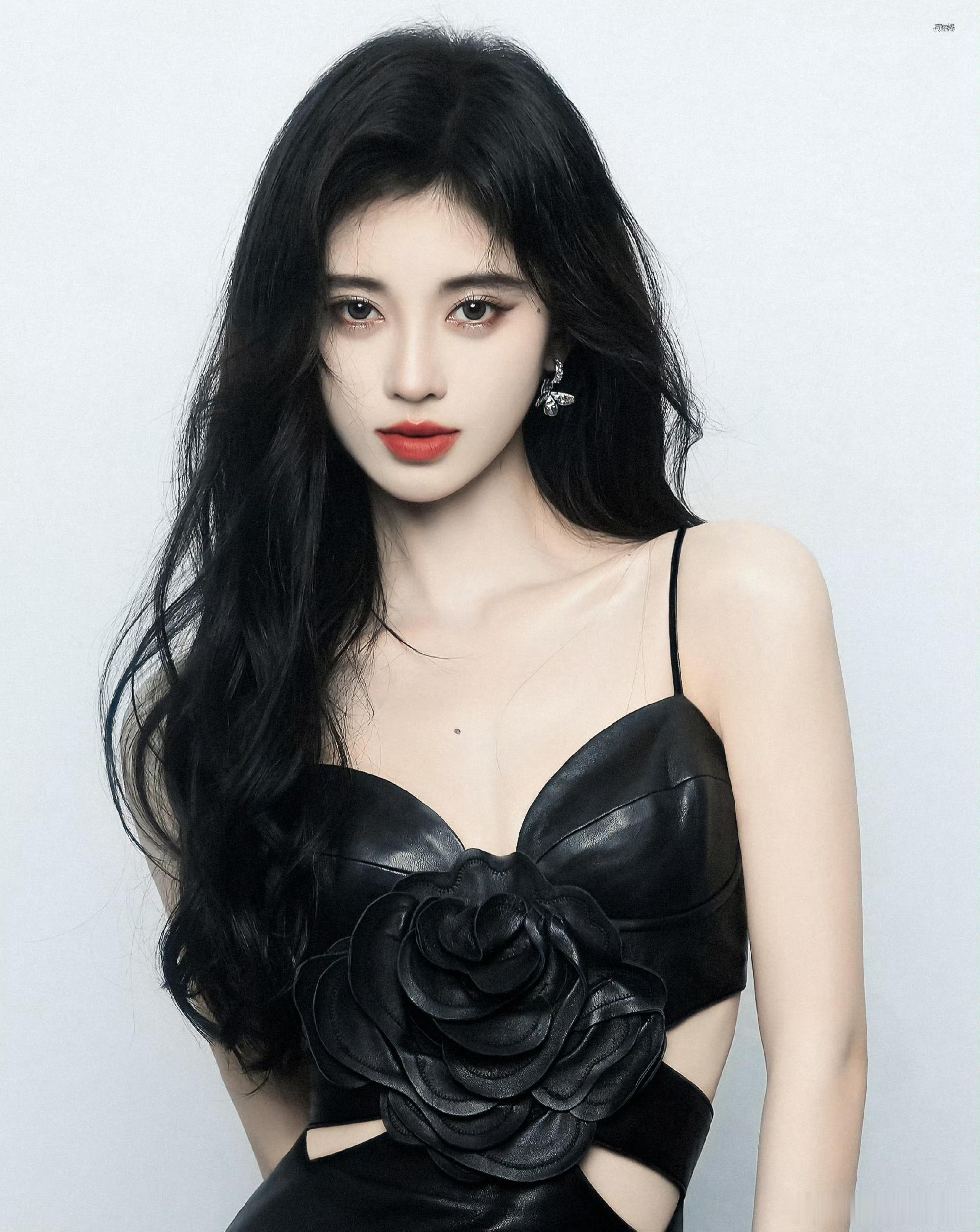 鞠婧祎  jjy鞠婧祎苏绿夏 jjy鞠婧祎万花世界 “如果向花祈祷 能和你相遇在