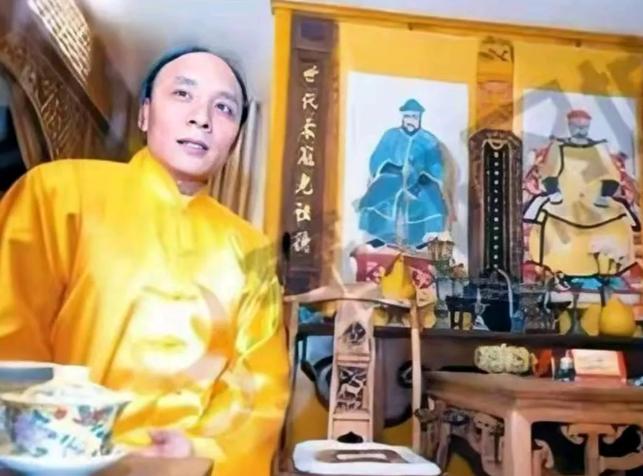 2005年，一位自称多尔衮10世孙的人，在火车大闹一场，非要插队去买票，还大言不