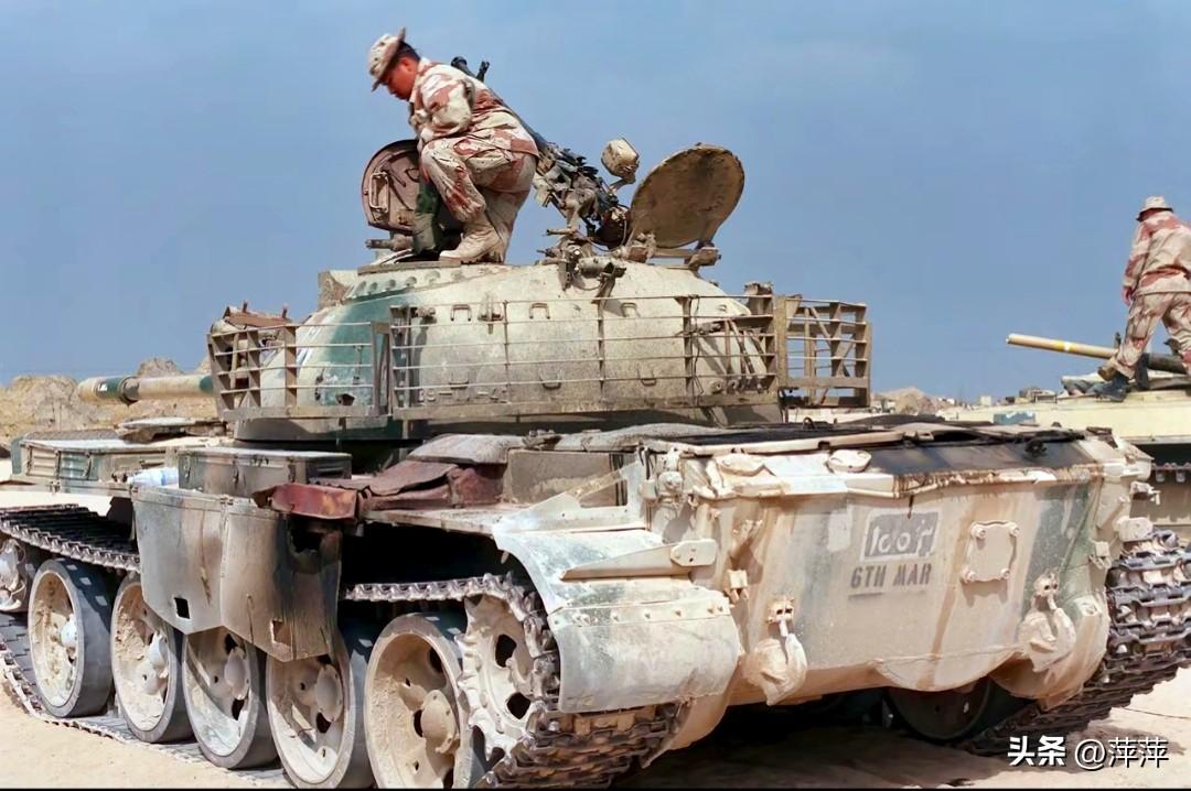 海湾战争：被美军缴获的中国产69-II坦克
 
这张照片记录了1991年海湾战争