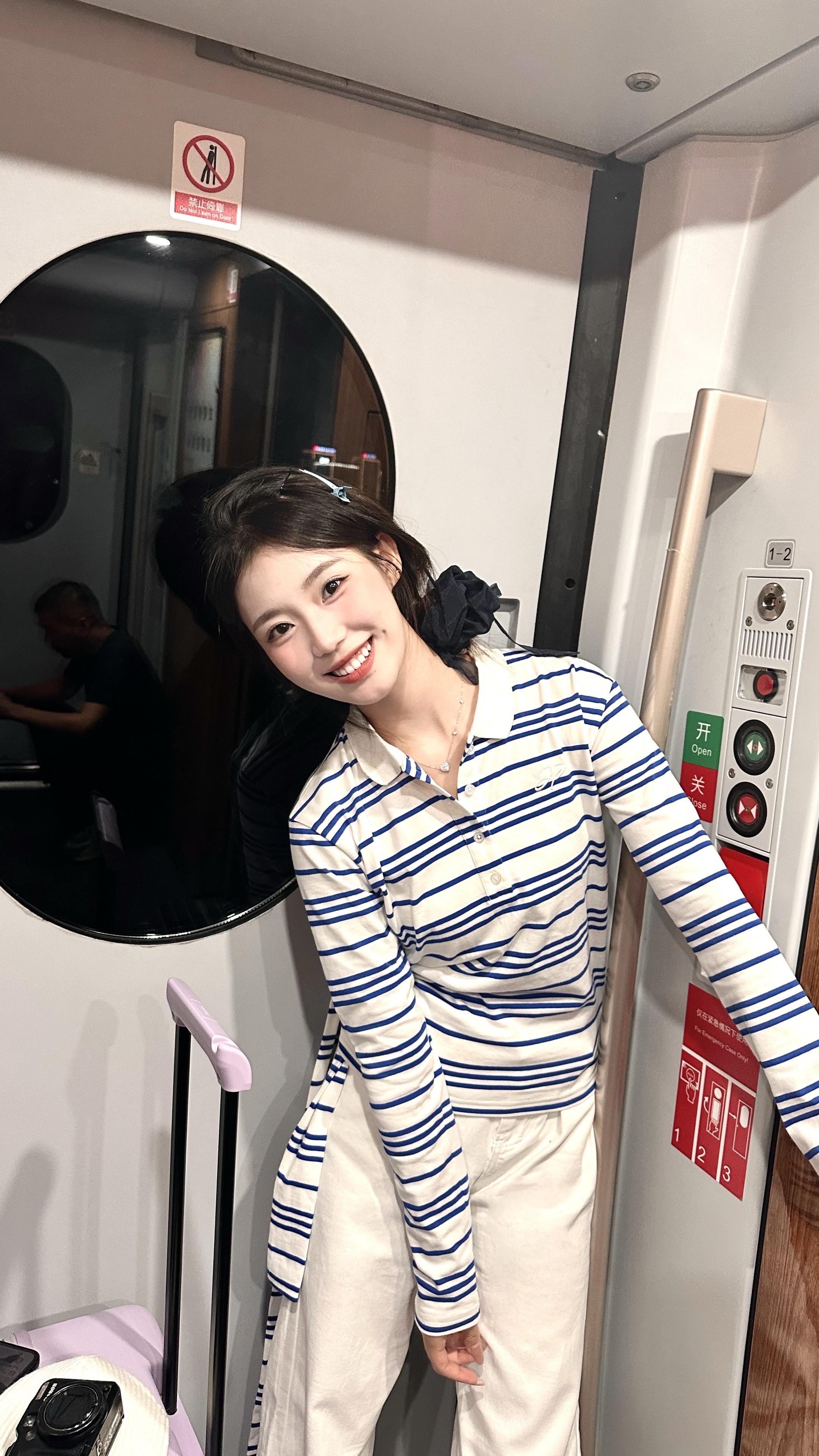 直到有个人说 他的世界刚好需要我这份吵闹