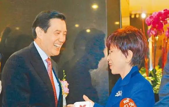 统一后谁来治台？马英九和洪秀柱各有短板，搭配互补才是正解

最近网上有个话题讨论