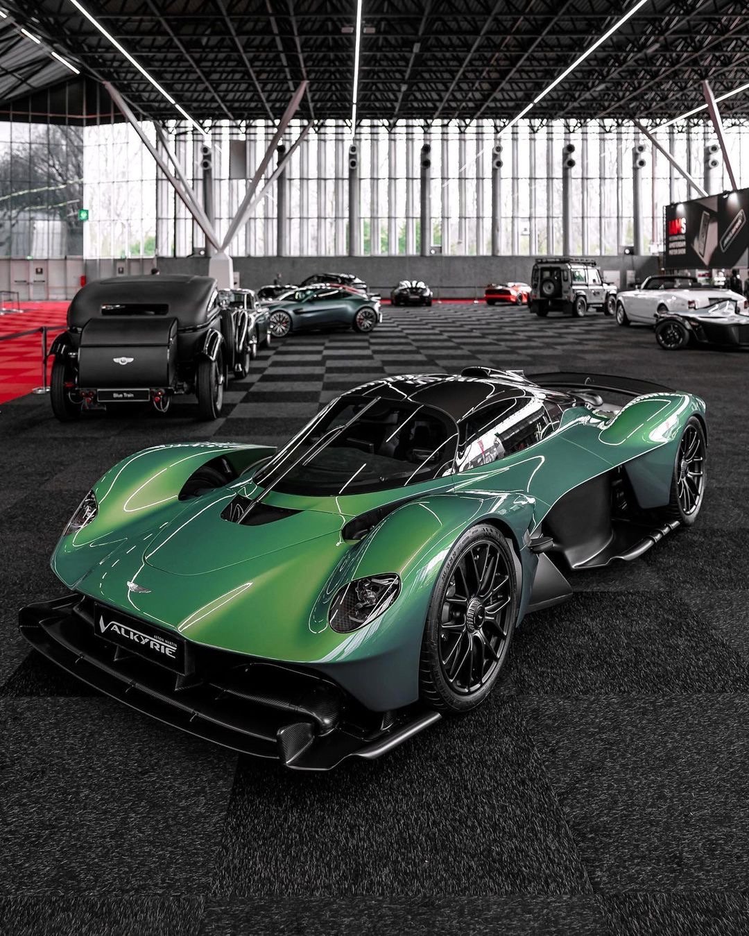 V12引擎超跑｜Aston Martin Valkyrie 🥦#阿斯顿马丁va