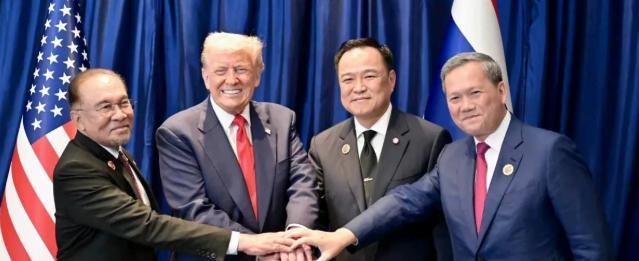 泰国以为喊两嗓子，北京就得乖乖进场？做梦！当年在美国唆使下把中国踢出签约席那一刻