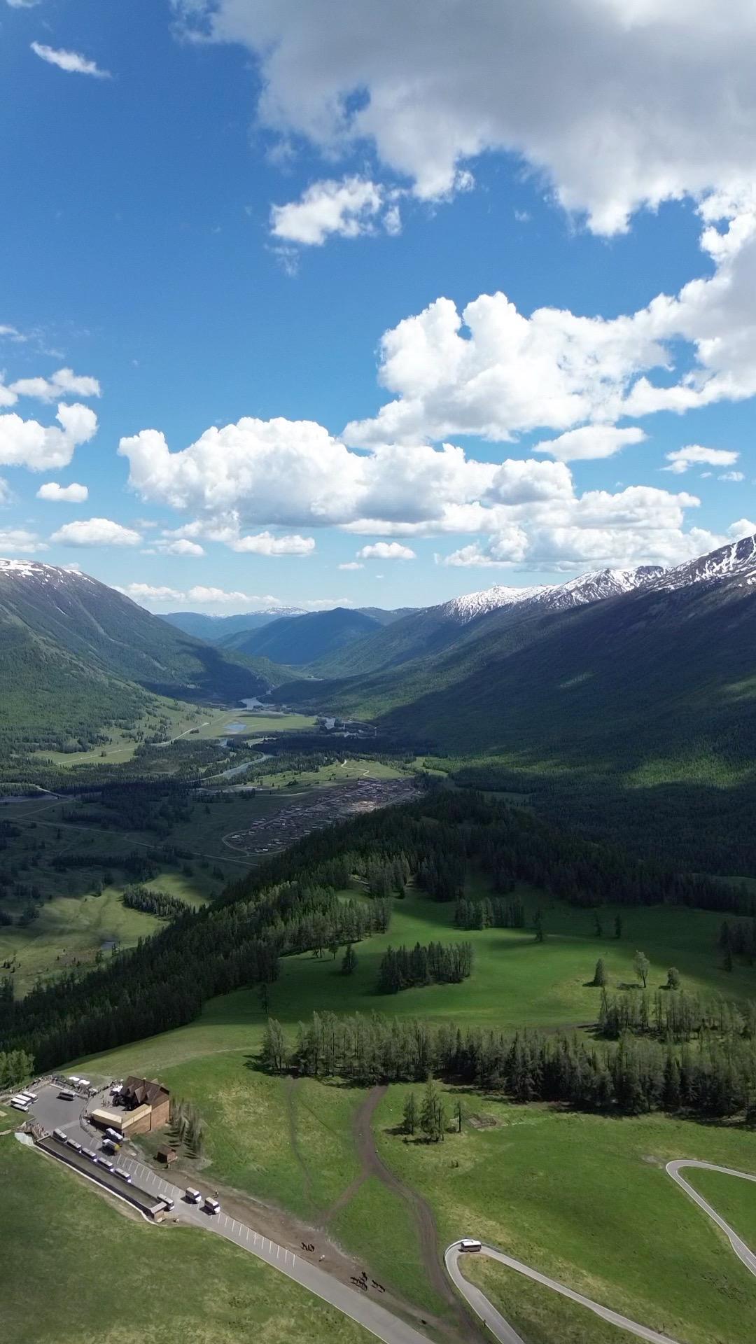 底层父母常把“生存恐惧”熬成毒药 喂给下一代 十六岁推出去，美其名曰...