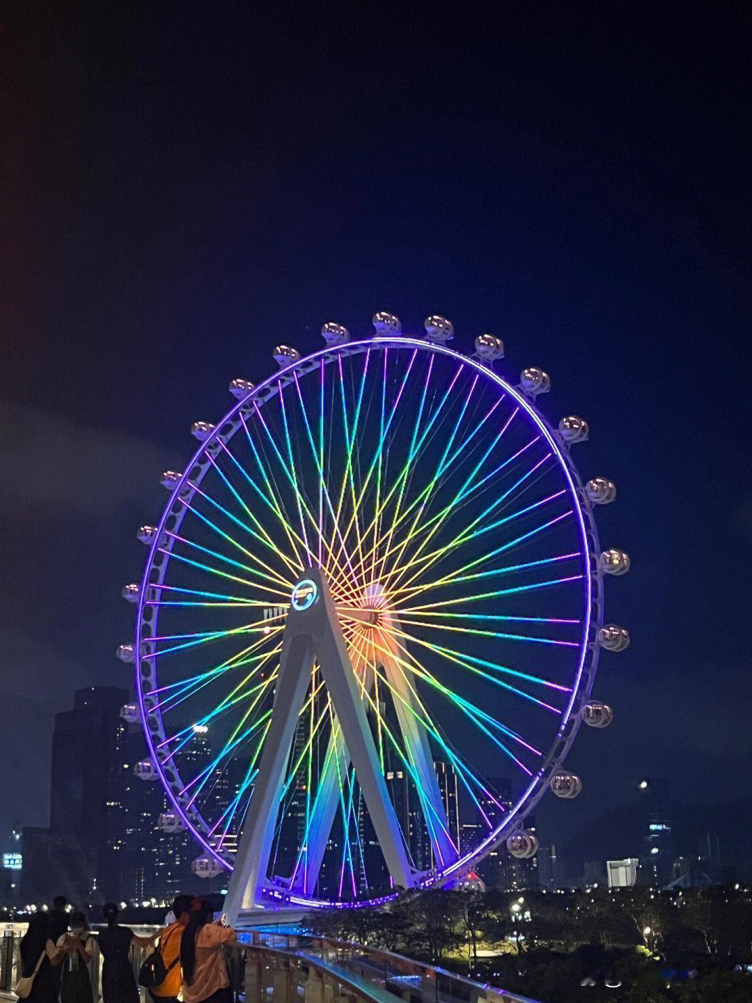 来深圳游玩，体验宝安的文化与自然，顺便享受欢乐港湾的美丽夜景～～～轻松惬意，尽情