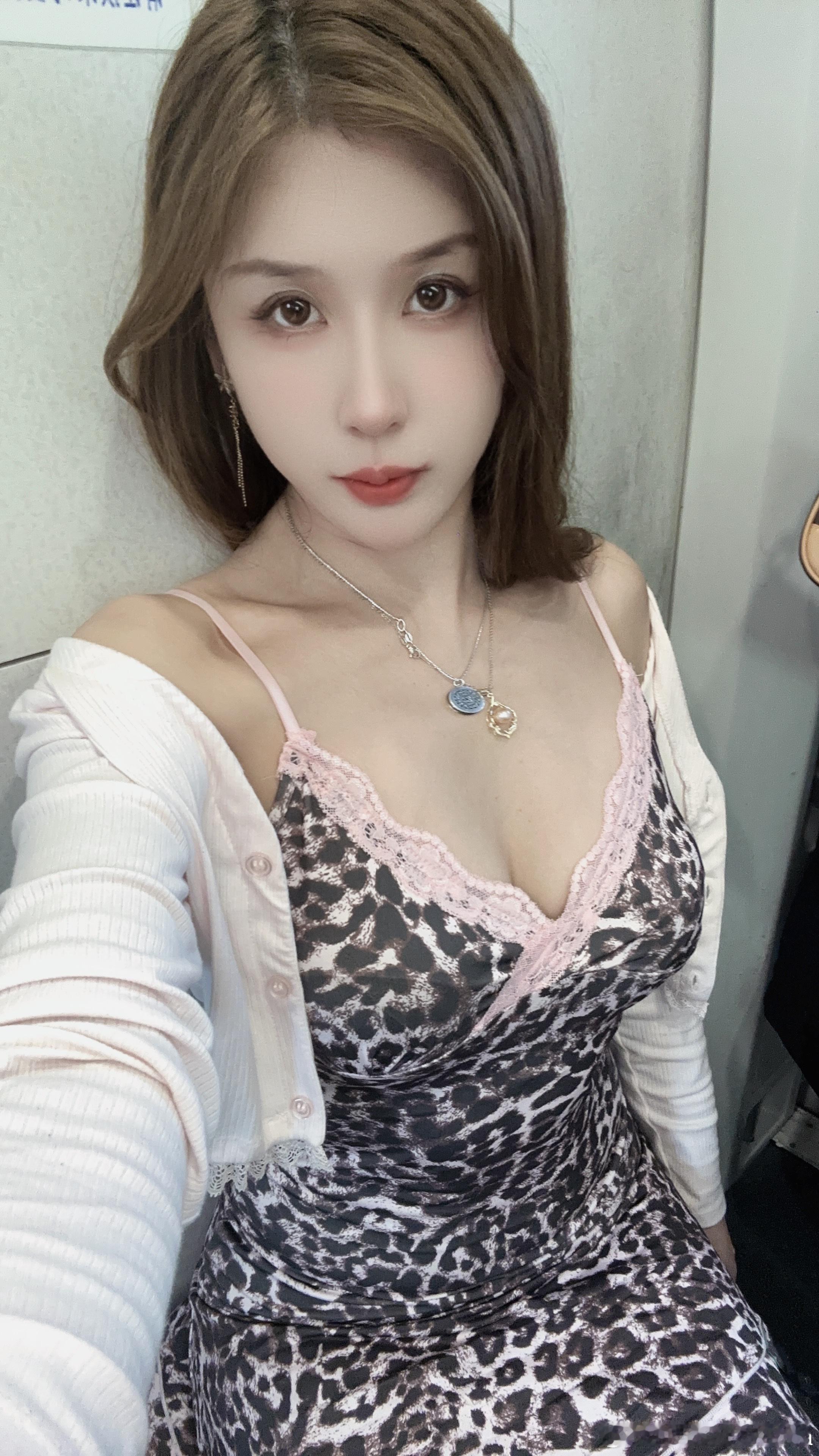 我不会读心术 笨蛋 想我了就找我呀~​​​