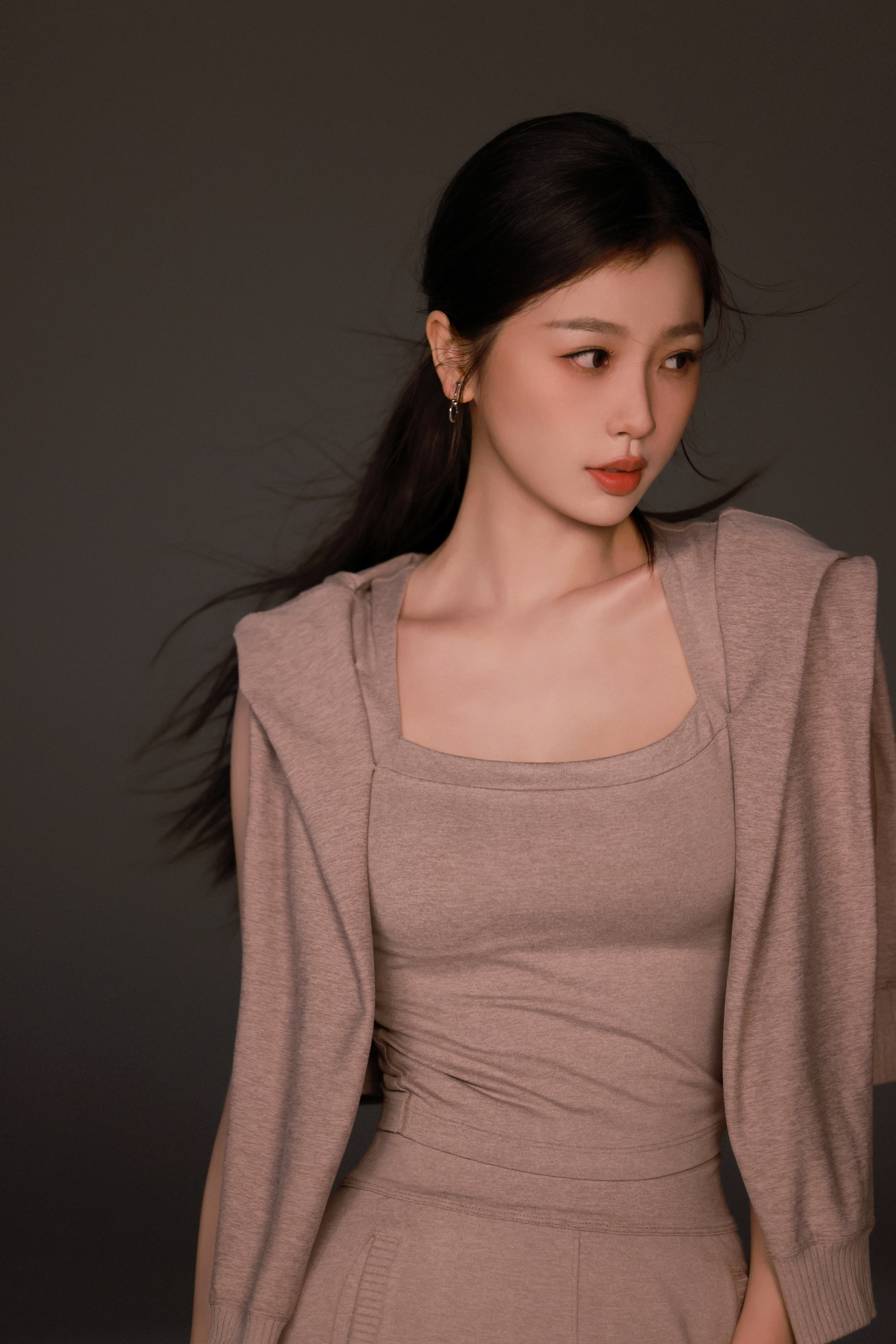 今晚睡虞书欣锁骨里😋虞书欣maia active品牌代言人 ​​​