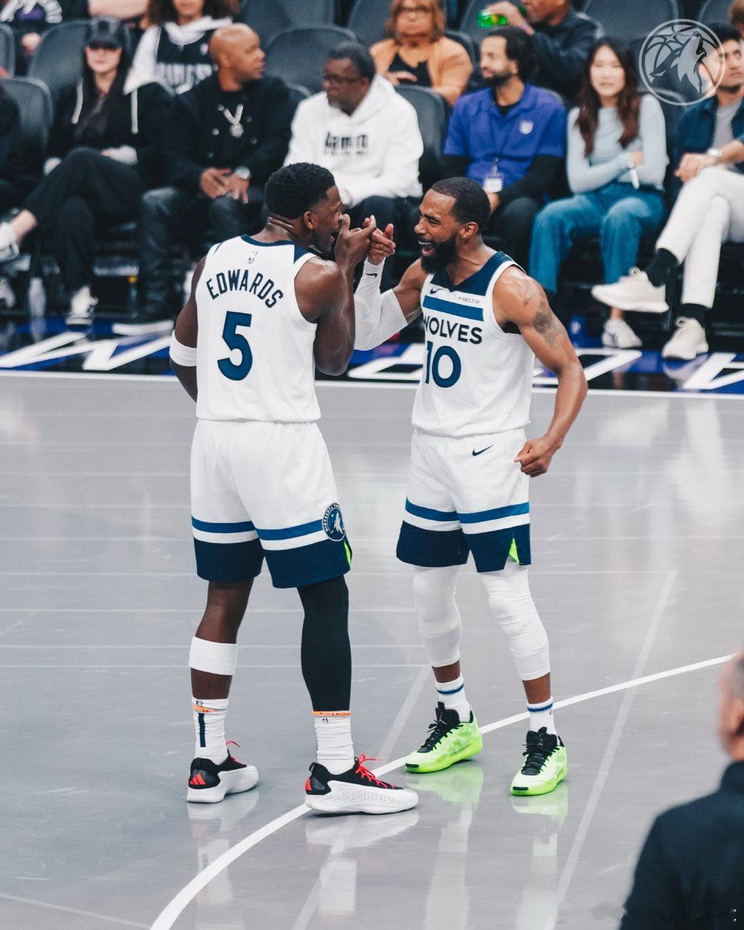 【赛事预告】赛季第十四场—乘胜追击🕖 明早四点半🏀VS.  明尼苏达森林狼[