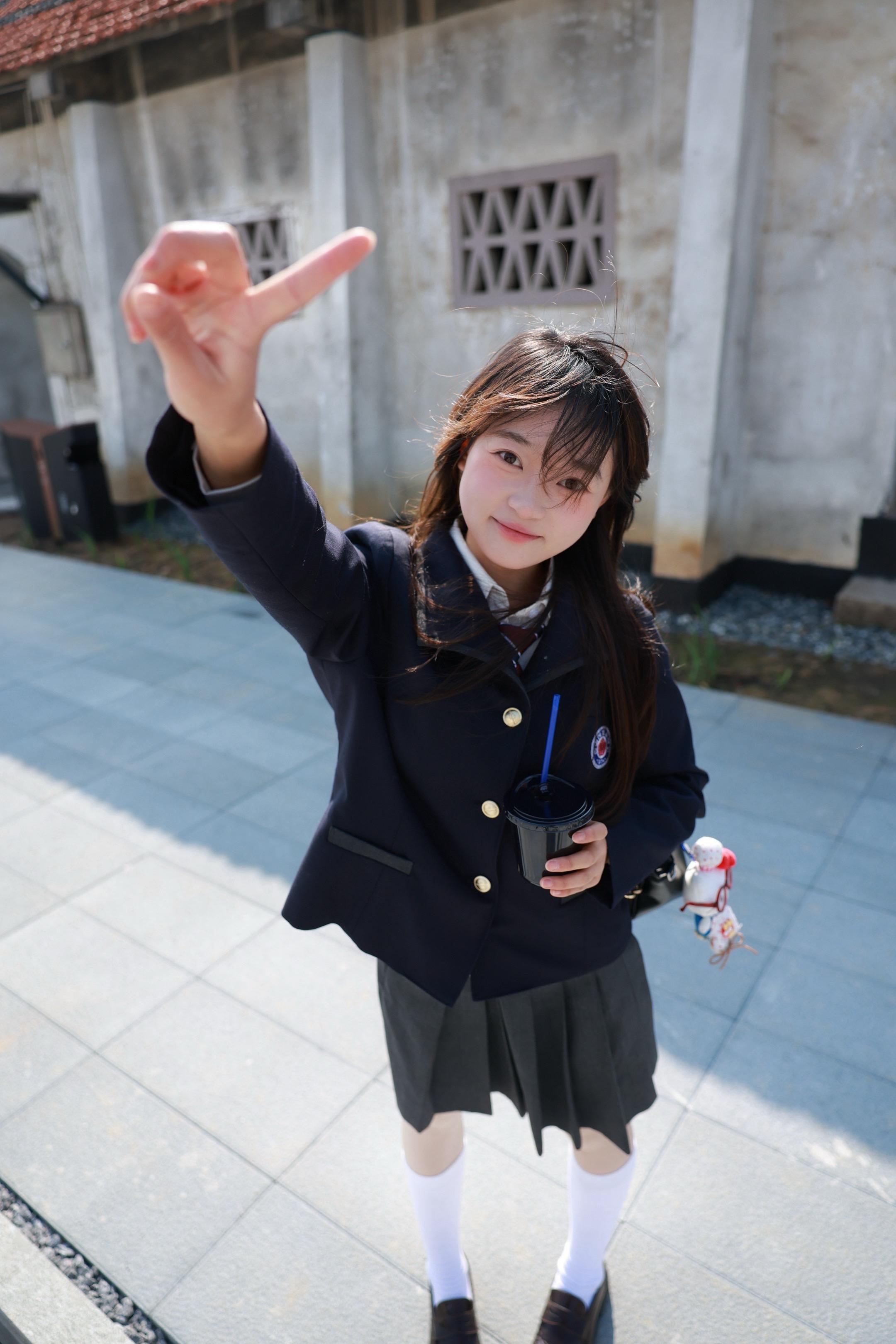 就跟我一起玩吧。 📸