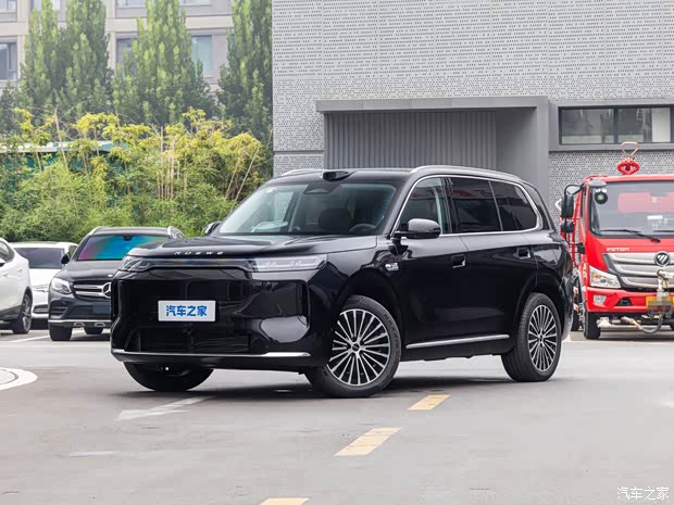 权益后售11.98万起 荣威家越07上市1分53秒大定破万