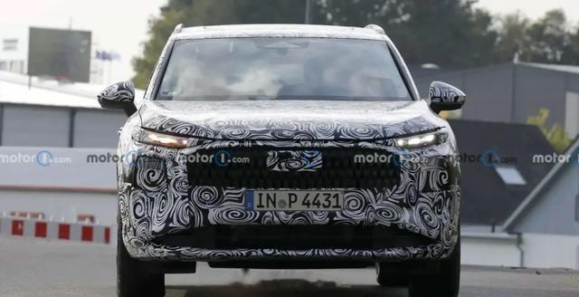 #汽车资讯# 【新一代奥迪Q3谍照图曝光，将会于2024年亮相】近日，新一代奥迪