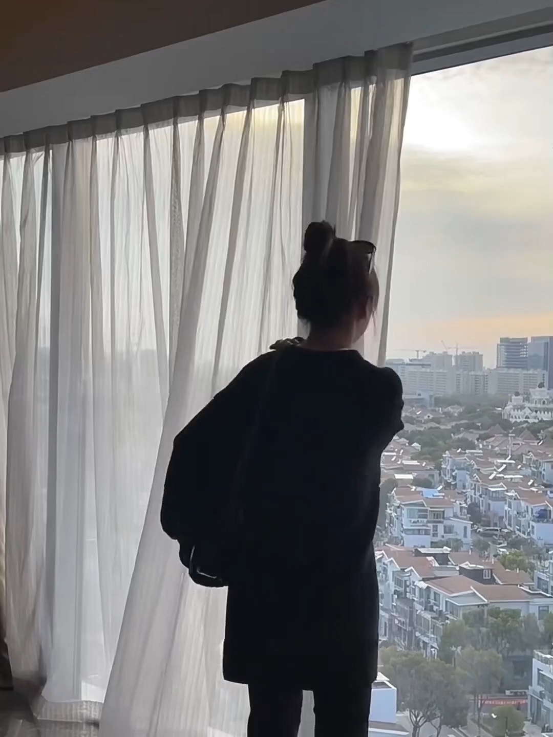 徐梦洁[超话]  xmj 徐梦洁李雯  xmj 徐梦洁六姊妹  “海水拥抱月亮，