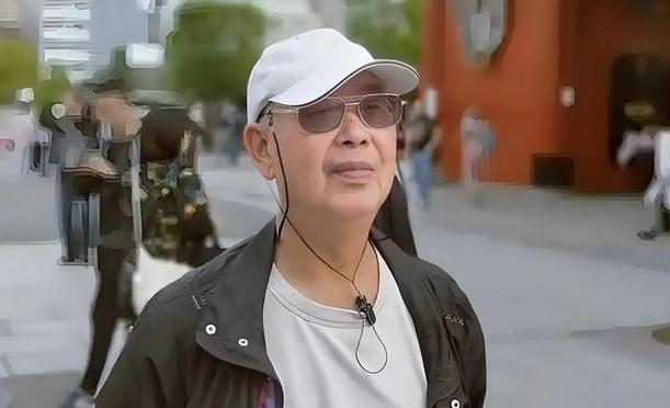 挨打之后才明白中国有多好！2024年，一位87岁的华裔老人，在美国接连被打三次后