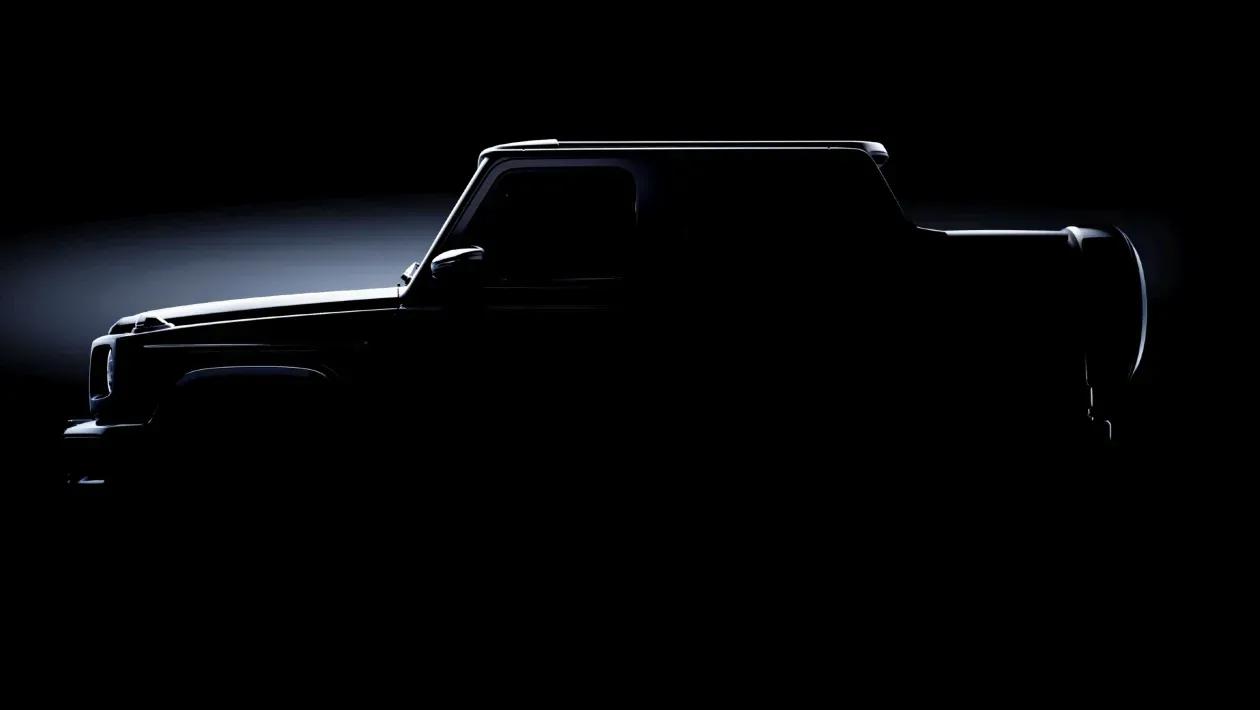 奔驰爆料，露出大G敞篷版谍照和预告图！从图片可以看出，新车基于四门版大G打造，C